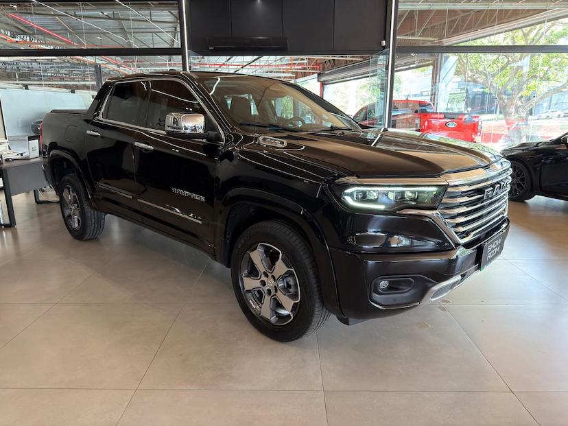 Foto do veículo RAM RAMPAGE  LARAMIE 2.0L TURBODIESEL AT9 4X4 2024 59.400 KM 174.000,00