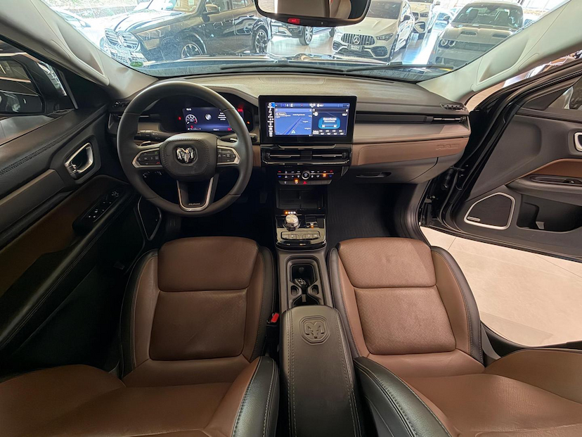 Foto do veículo RAM RAMPAGE  LARAMIE 2.0L TURBODIESEL AT9 4X4 2024 59.400 KM 174.000,00
