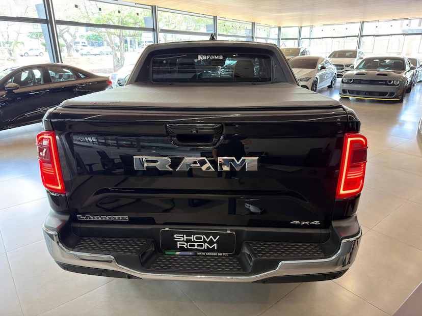 Foto do veículo RAM RAMPAGE  LARAMIE 2.0L TURBODIESEL AT9 4X4 2024 59.400 KM 174.000,00