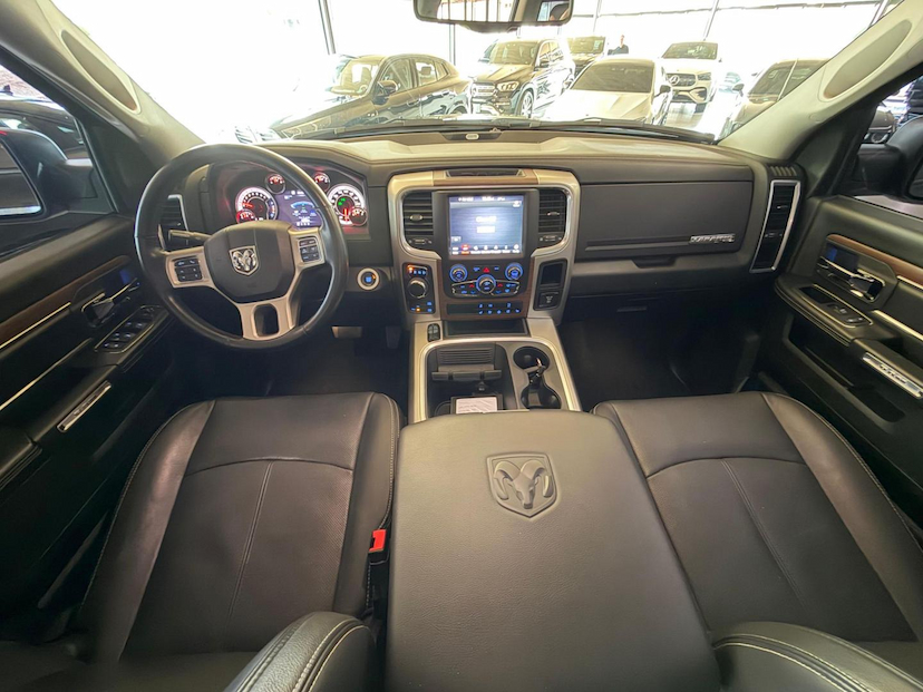 Foto do veículo RAM CLASSIC  LAIE 2023 43.900 KM 275.000,00