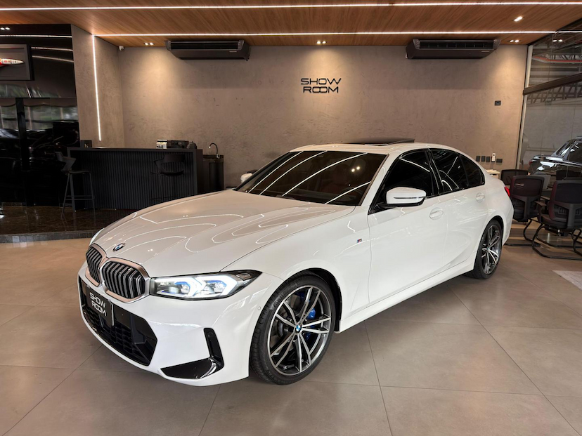 Foto do veículo BMW 320I  M SPORT FLEX 2024 23.400 KM 279.000,00