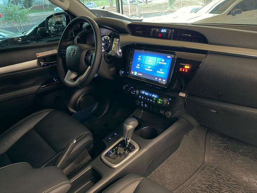 Foto do veículo TOYOTA HILUX  CD SRV 4FD 2025 9.600 KM 274.000,00