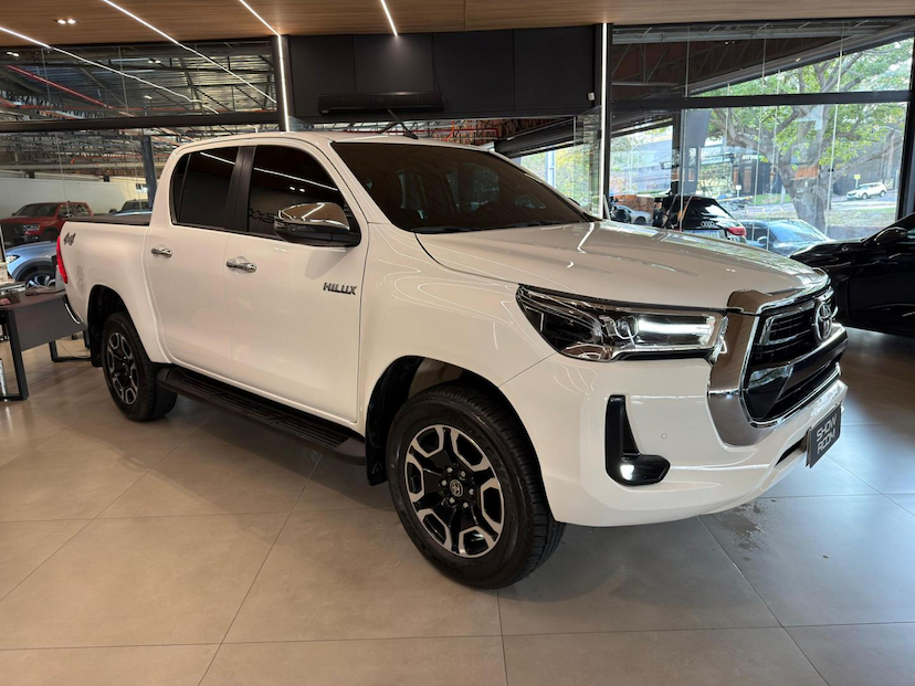 Foto do veículo TOYOTA HILUX  CD SRV 4FD 2025 9.600 KM 274.000,00