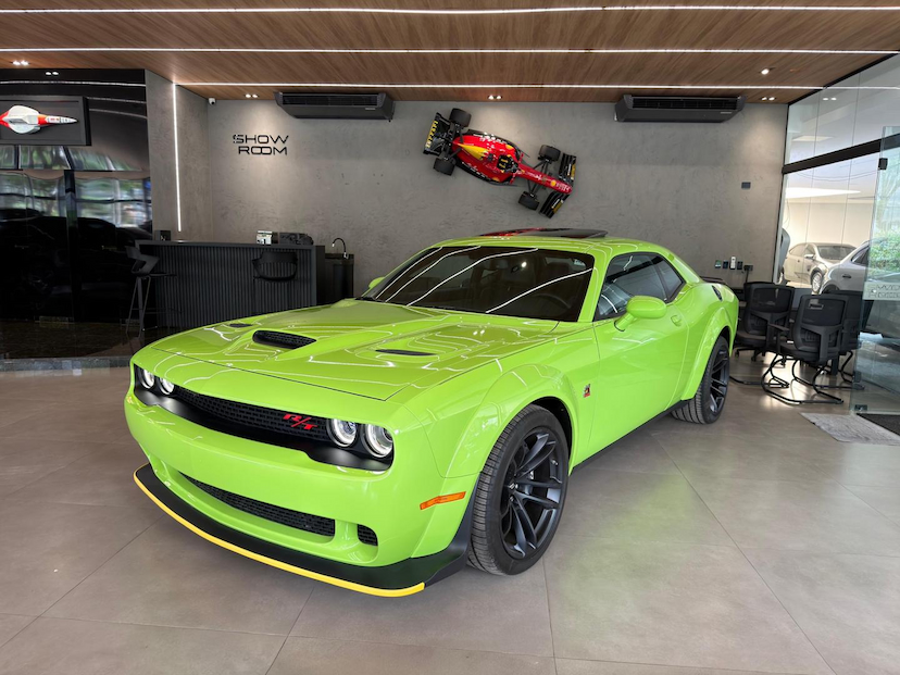 Foto do veículo DODGE CHALLENGER  SCAT PACK 2023 200 KM 970.000,00