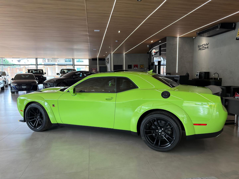Foto do veículo DODGE CHALLENGER  SCAT PACK 2023 200 KM 970.000,00