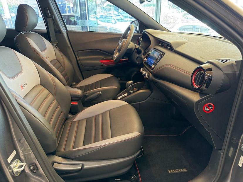 Foto do veículo NISSAN KICKS  XPLAY CVT 2023 8.600 KM 107.000,00