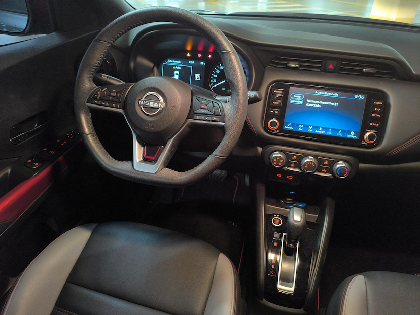 Foto do veículo NISSAN KICKS  XPLAY CVT 2023 8.600 KM 107.000,00