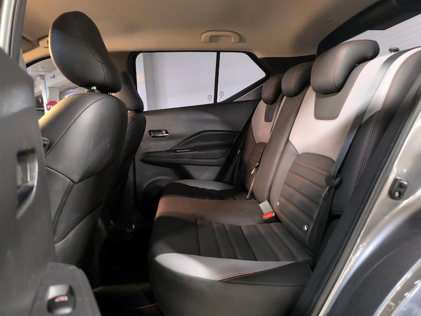 Foto do veículo NISSAN KICKS  XPLAY CVT 2023 8.600 KM 107.000,00