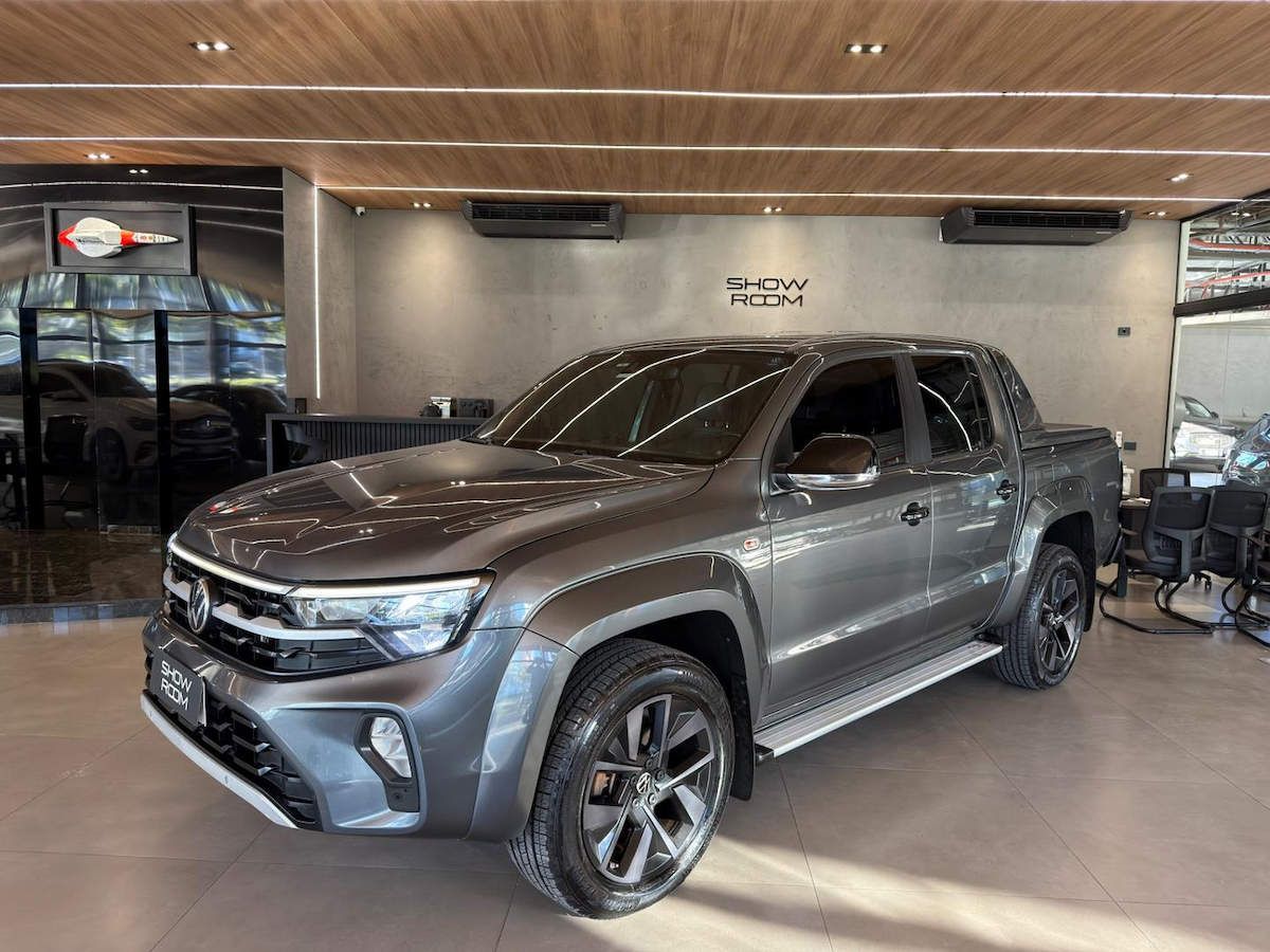 Foto do veículo VOLKSWAGEN AMAROK  V6 EXTREME 2024/2025 55.920 KM R$ 279.000,00