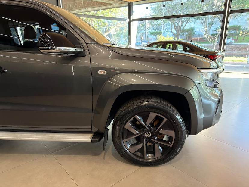 Foto do veículo VOLKSWAGEN AMAROK  V6 EXTREME 2025 55.920 KM 279.000,00