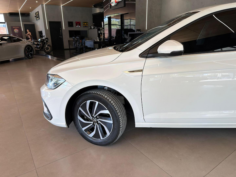 Foto do veículo VOLKSWAGEN POLO  HL AB 2025 18.200 KM 110.000,00