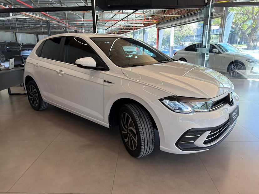 Foto do veículo VOLKSWAGEN POLO  HL AB 2025 18.200 KM 110.000,00
