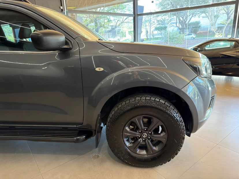 Foto do veículo NISSAN FRONTIER  ATK X4 2021 146.827 KM 129.000,00
