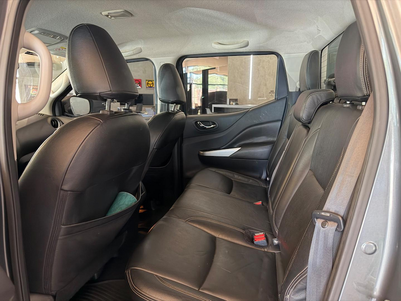 Foto do veículo NISSAN FRONTIER  ATK X4 2021 146.827 KM 129.000,00