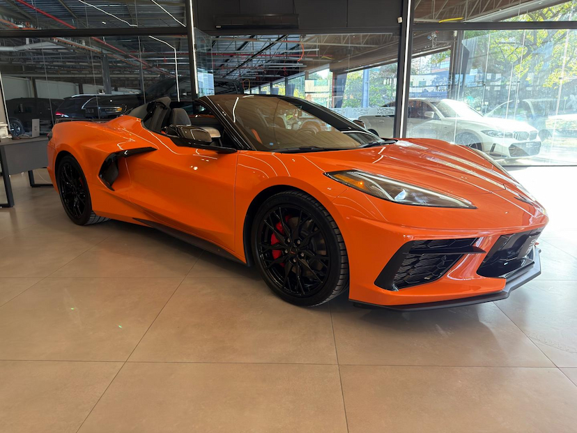 Foto do veículo CHEVROLET CORVETTE  STINGRAY 6.2 V8 2P 2024 4.342 KM 1.290.000,00