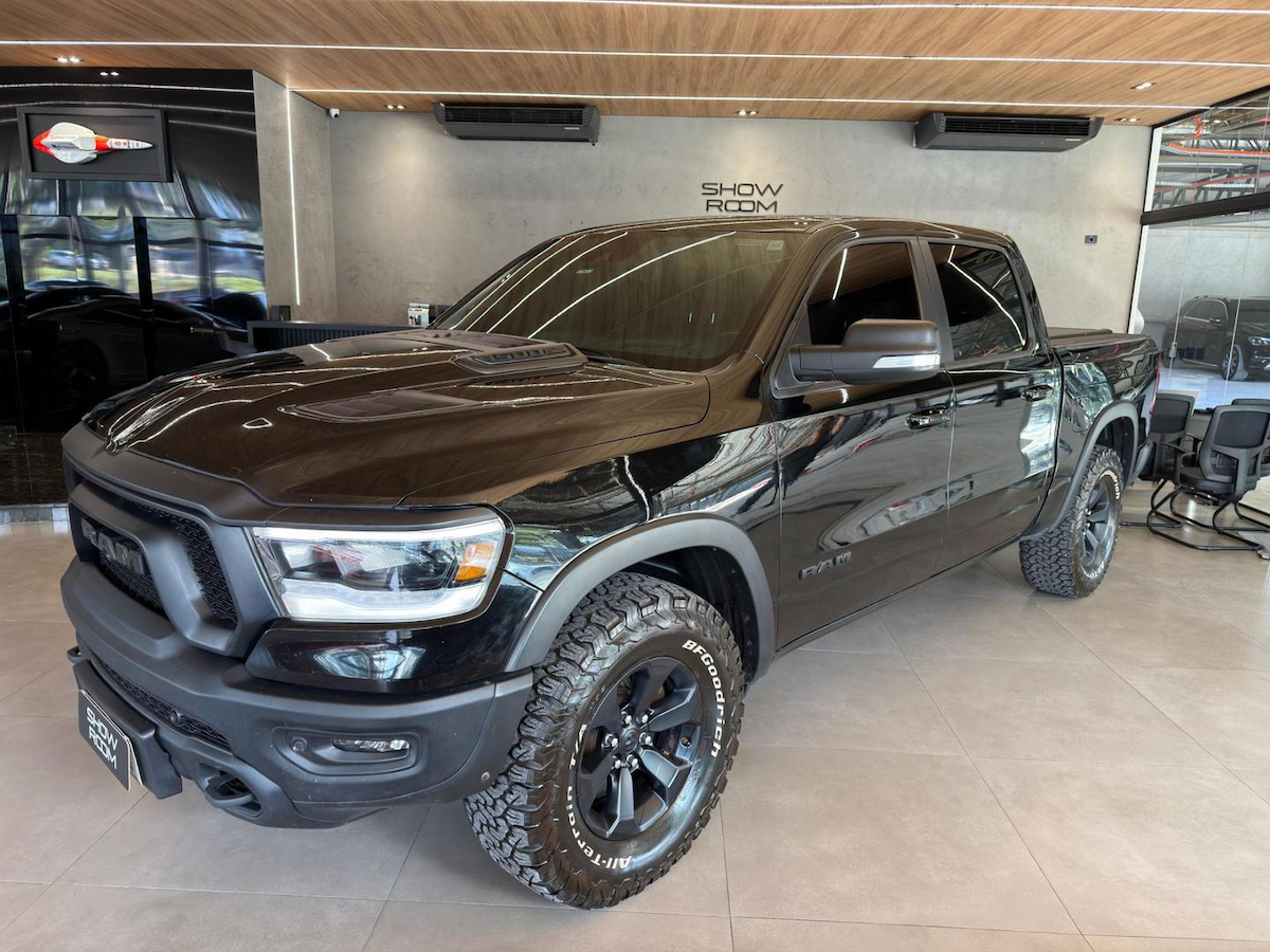 Foto do veículo RAM 1500  REBEL HEMI 2022/2022 68.100 KM R$ 319.000,00