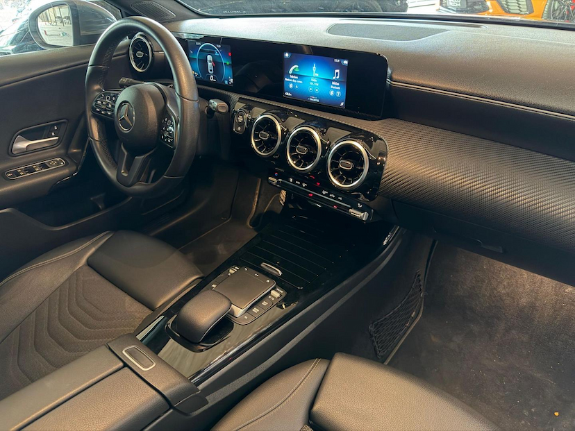 Foto do veículo MERCEDES-BENZ A 200 A200 SD HI 2020 90.628 KM 149.000,00