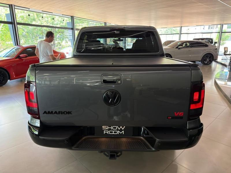 Foto do veículo VOLKSWAGEN AMAROK  V6 HIGH 2023 35.262 KM 195.000,00
