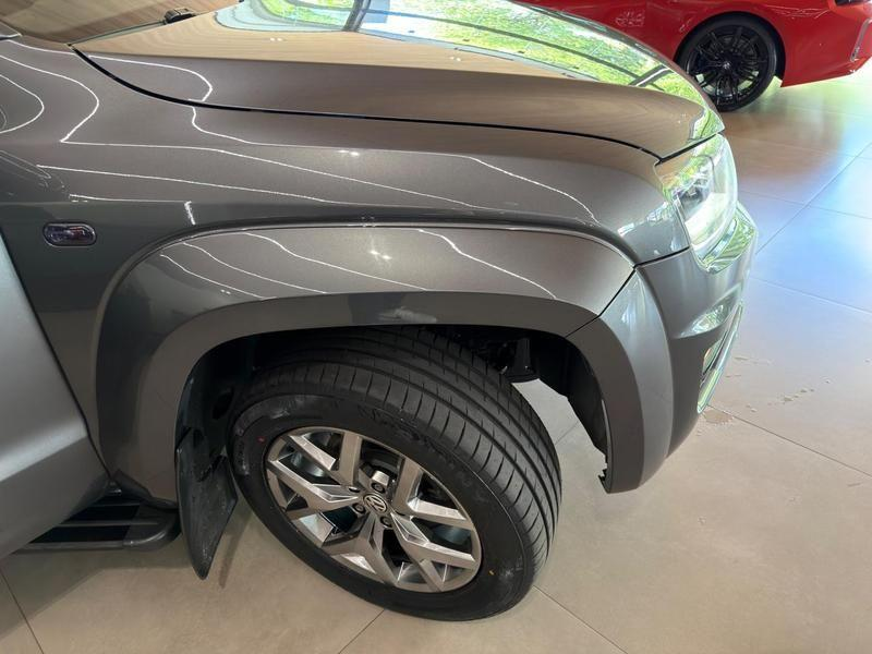 Foto do veículo VOLKSWAGEN AMAROK  V6 HIGH 2023 35.262 KM 195.000,00