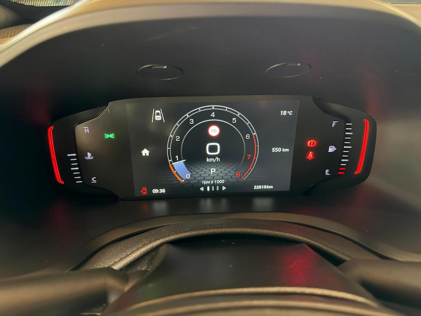 Foto do veículo JEEP RENEGADE  S T2704X4T 2024 22.818 KM 123.000,00