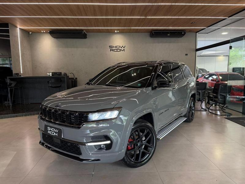 Foto do veículo JEEP COMMANDER COMMANDER BLACKHAWK 2025 18.288 KM 220.000,00