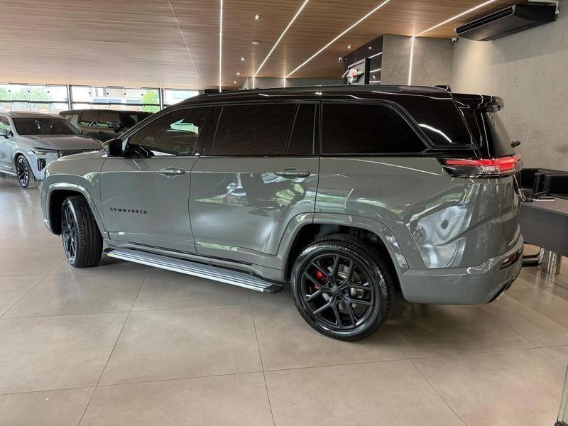 Foto do veículo JEEP COMMANDER COMMANDER BLACKHAWK 2025 18.288 KM 220.000,00