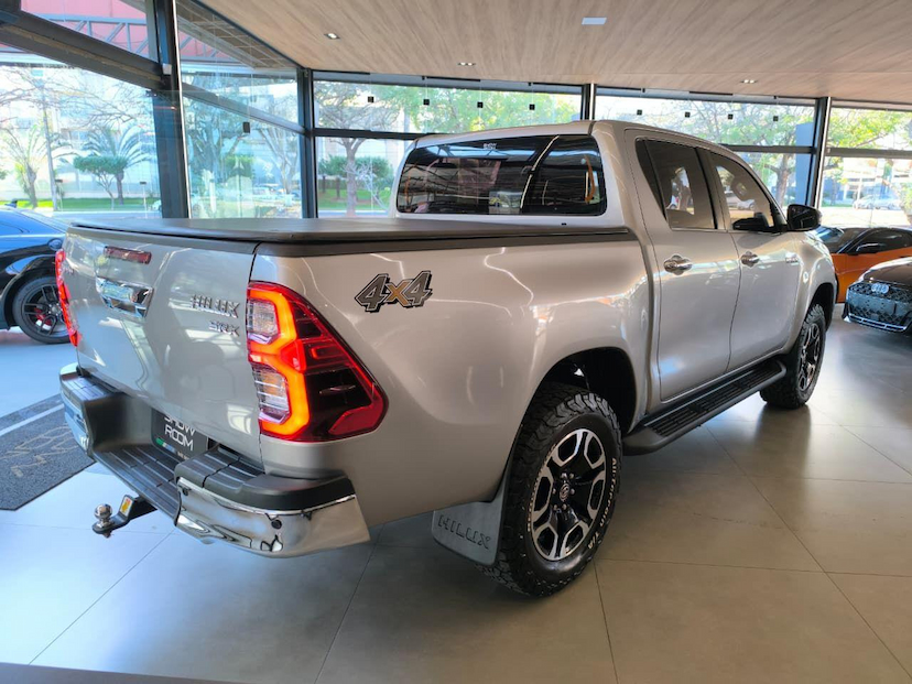 Foto do veículo TOYOTA HILUX  CDSRXA4FD 2023 91.500 KM 249.000,00