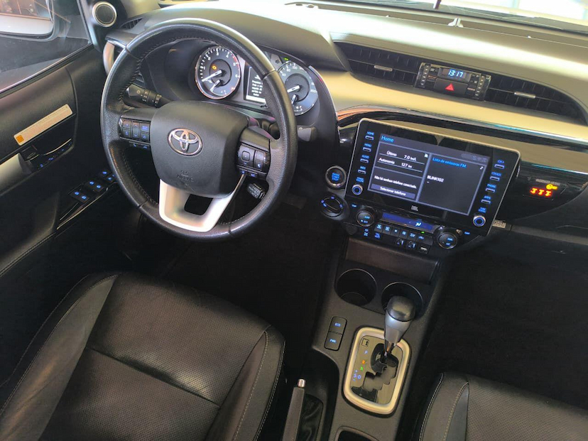 Foto do veículo TOYOTA HILUX  CDSRXA4FD 2023 91.500 KM 249.000,00