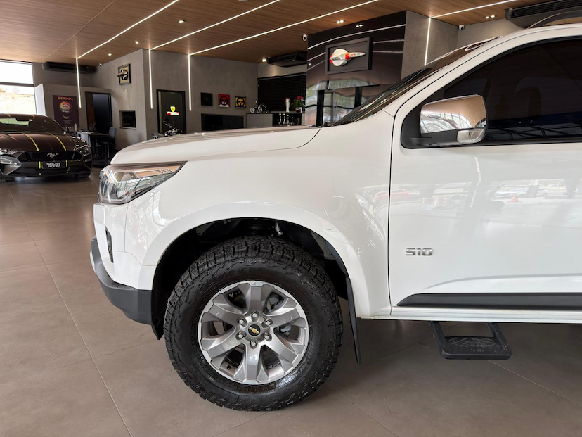 Foto do veículo CHEVROLET S10  LTZ DD4A 2023 87.815 KM 179.000,00