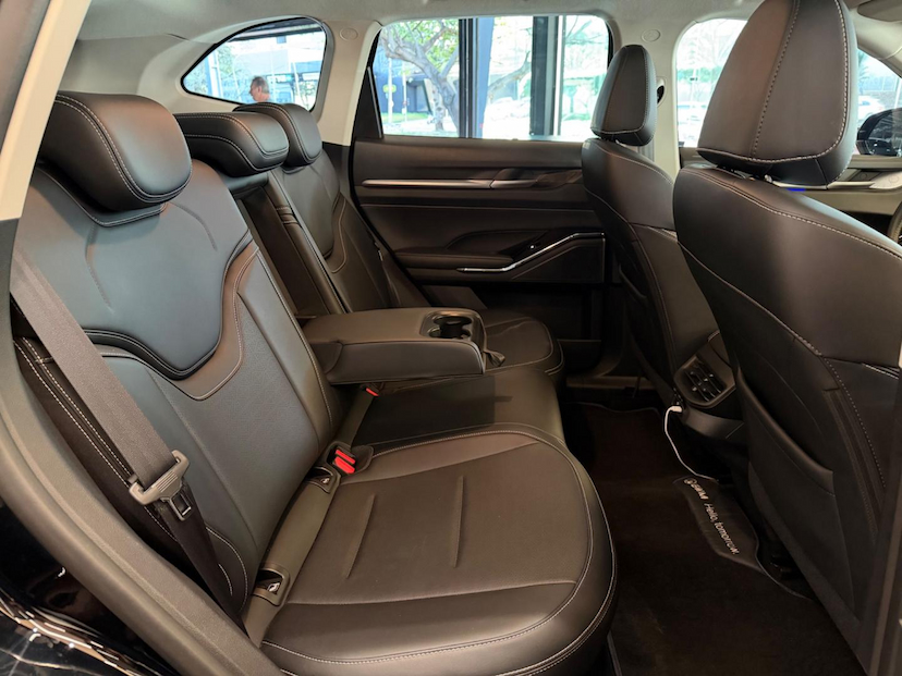Foto do veículo GREAT WALL HAVAL H6  H6 PREMIUM HEV 2025 10.800 KM 185.000,00