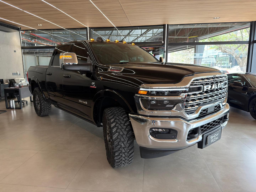 Foto do veículo RAM 3500  LONGHORN 6.7D 2026 3.700 KM 619.000,00