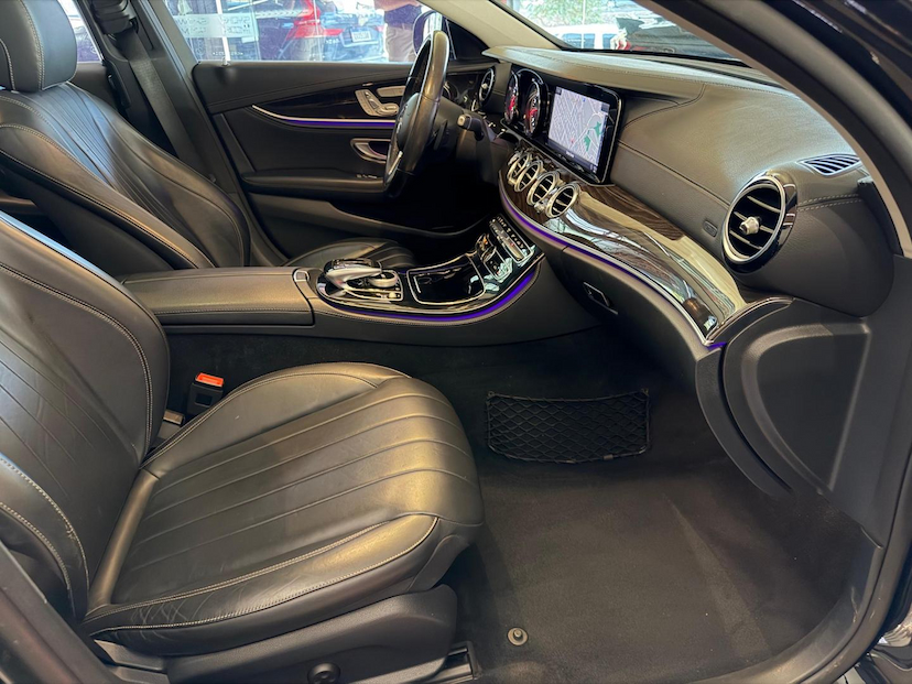 Foto do veículo MERCEDES-BENZ E 250 E250 EXC 2019 105.600 KM 195.000,00