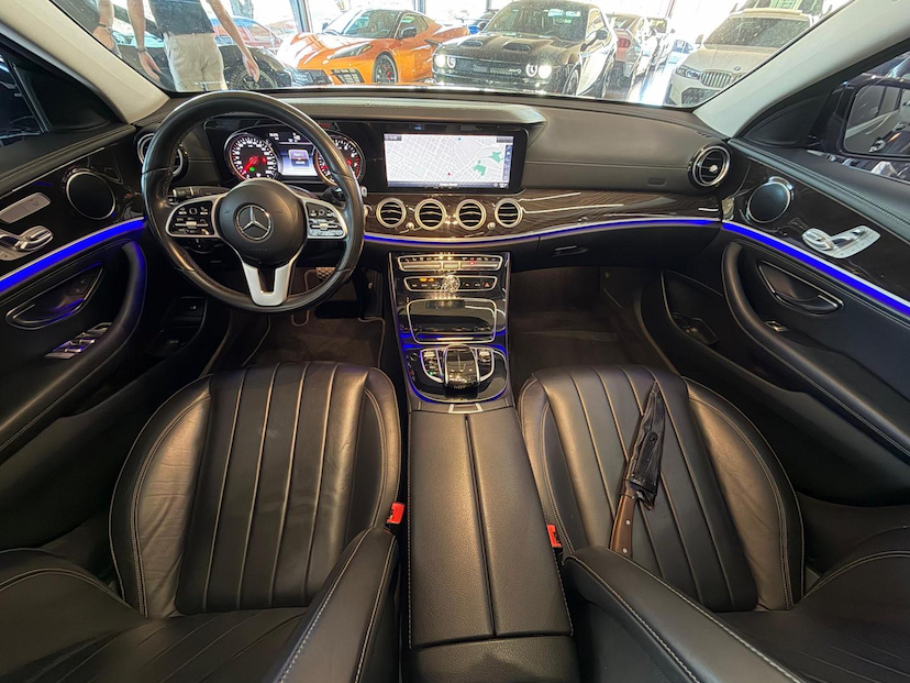 Foto do veículo MERCEDES-BENZ E 250 E250 EXC 2019 105.600 KM 195.000,00