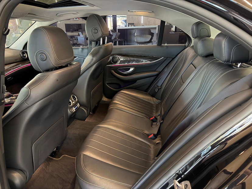 Foto do veículo MERCEDES-BENZ E 250 E250 EXC 2019 105.600 KM 195.000,00