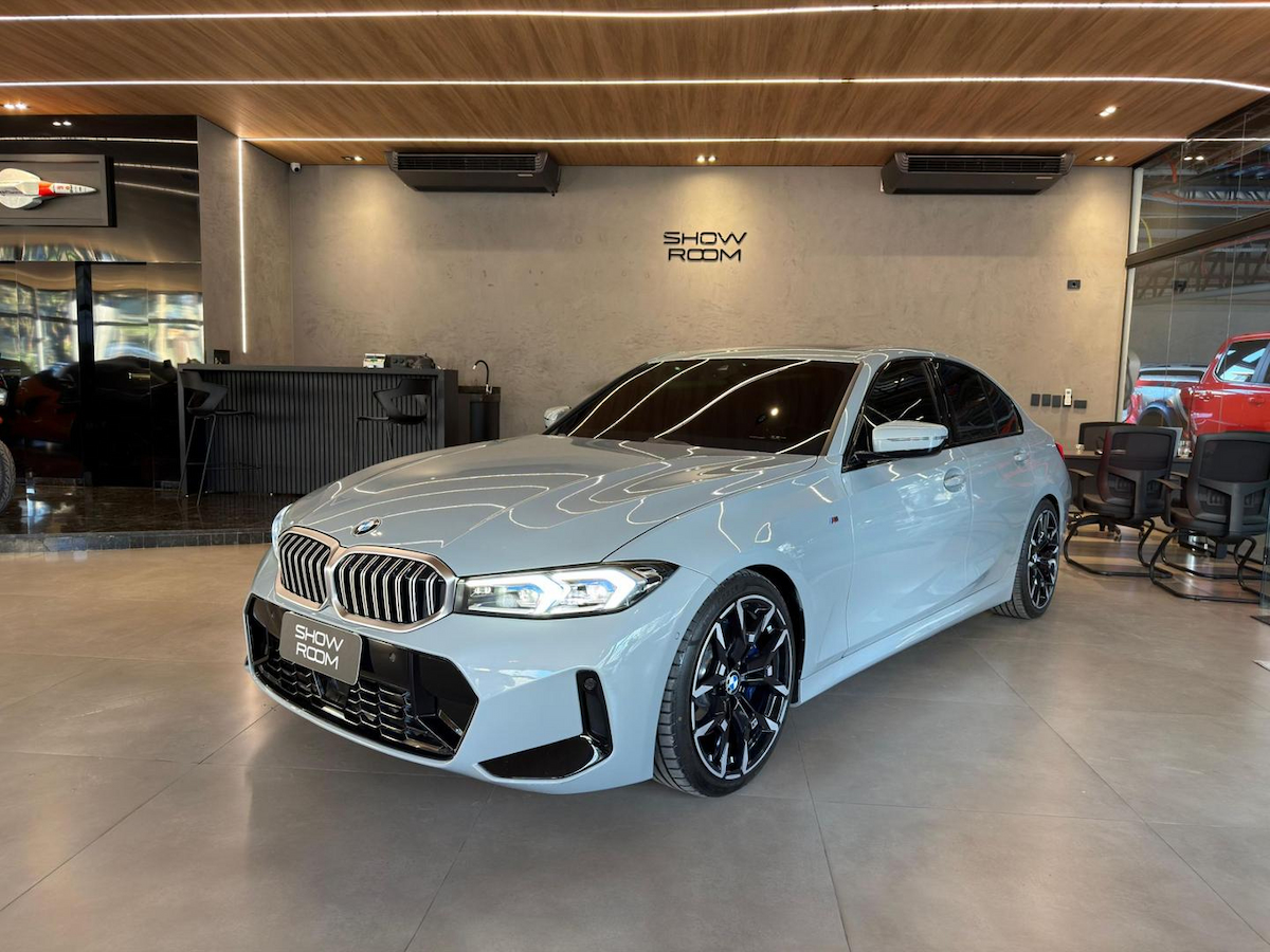 Foto do veículo BMW 320i  M SPORT FLEX 2023/2023 23.590 KM R$ 319.000,00