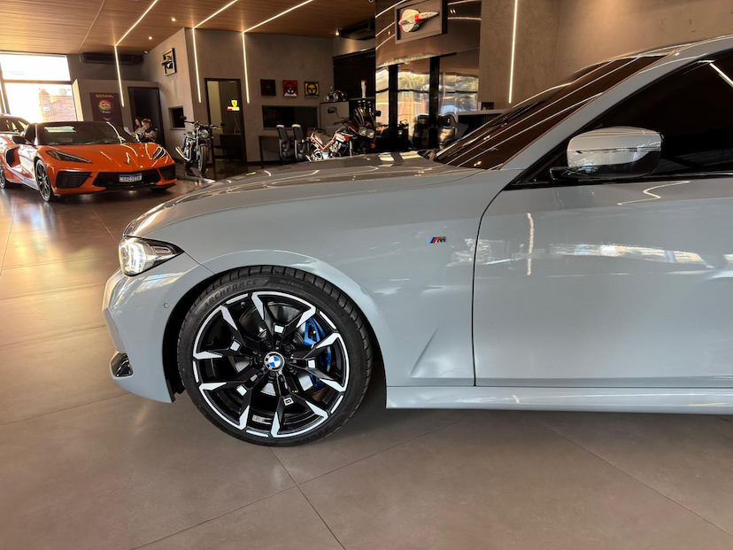 Foto do veículo BMW 320I  M SPORT FLEX 2023 23.590 KM 319.000,00