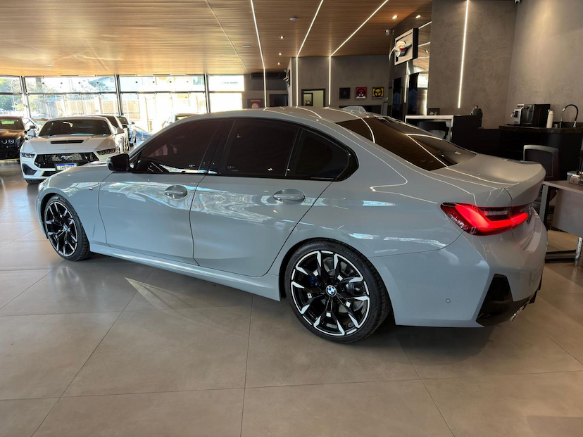 Foto do veículo BMW 320I  M SPORT FLEX 2023 23.590 KM 319.000,00