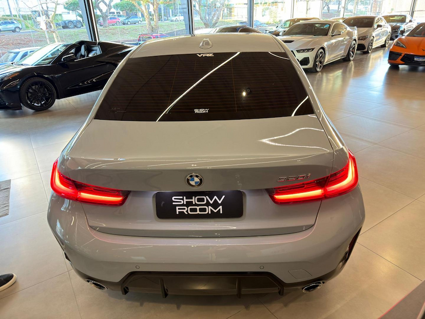 Foto do veículo BMW 320I  M SPORT FLEX 2023 23.590 KM 319.000,00