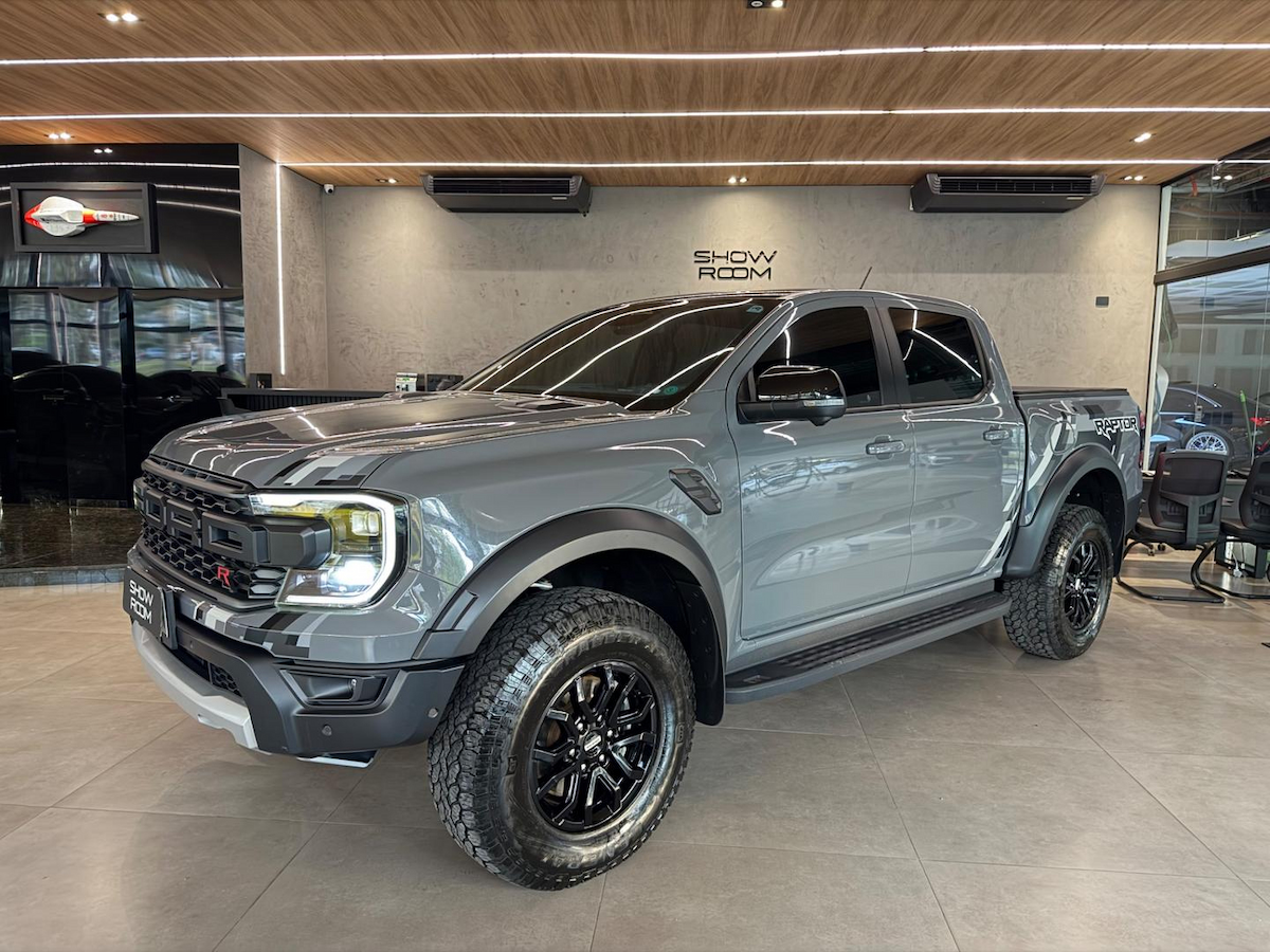 Foto do veículo FORD RANGER  RAPCD3G4A 2023/2024 32.800 KM R$ 395.000,00