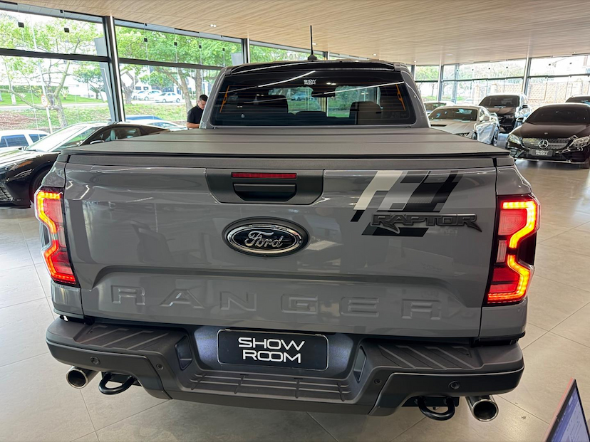 Foto do veículo FORD RANGER  RAPCD3G4A 2024 32.800 KM 395.000,00