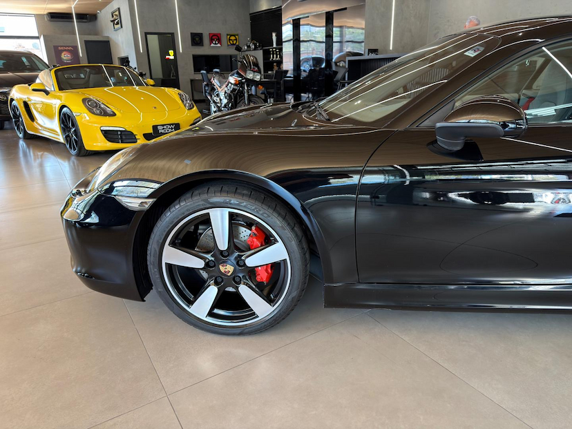 Foto do veículo PORSCHE CAYMAN  2014 26.720 KM 370.000,00