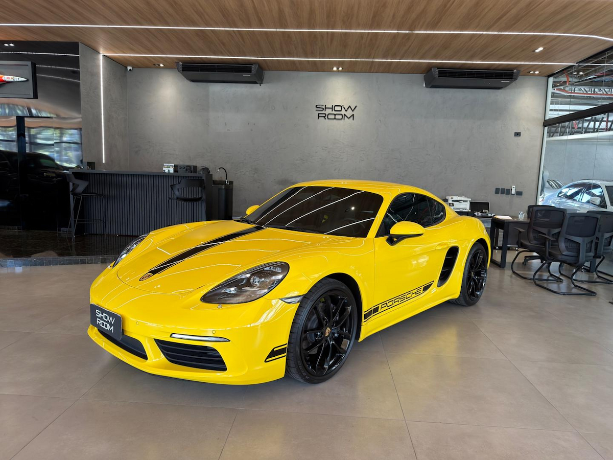 Foto do veículo PORSCHE CAYMAN  STYLE 2024/2024 3.039 KM R$ 549.000,00