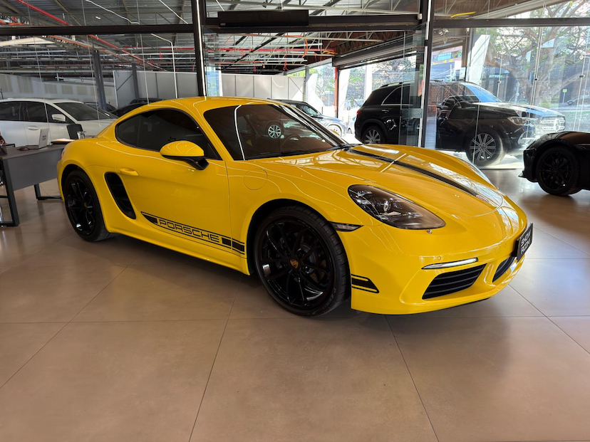 Foto do veículo PORSCHE CAYMAN  STYLE 2024 3.039 KM 549.000,00