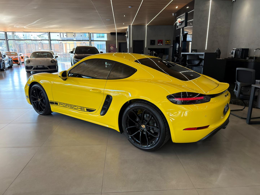 Foto do veículo PORSCHE CAYMAN  STYLE 2024 3.039 KM 549.000,00