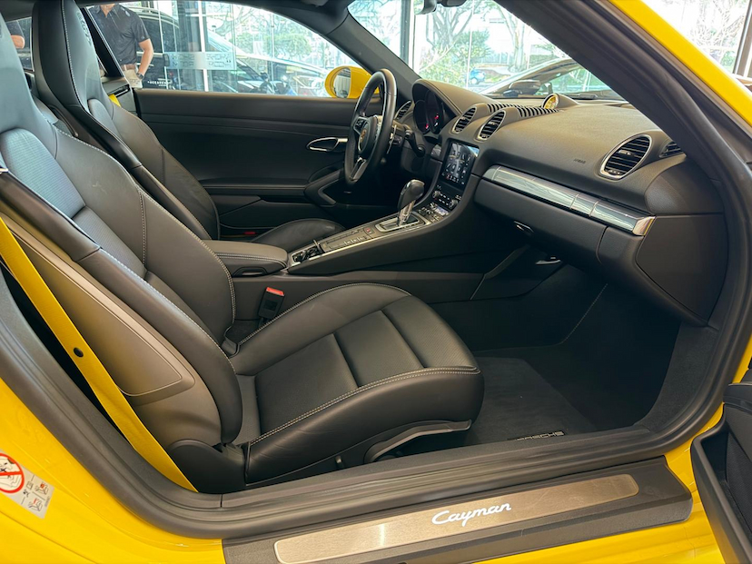 Foto do veículo PORSCHE CAYMAN  STYLE 2024 3.039 KM 549.000,00