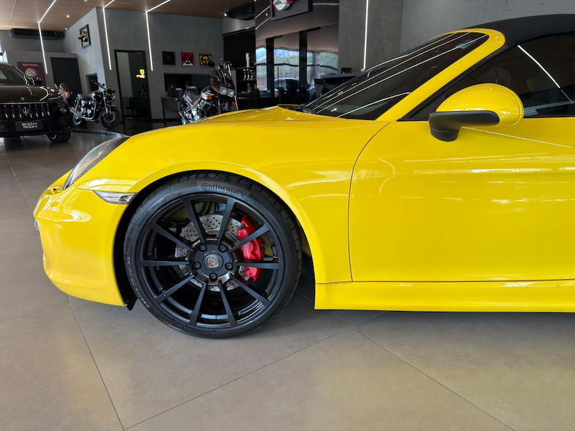 Foto do veículo PORSCHE BOXSTER  S 2014 25.973 KM 409.000,00