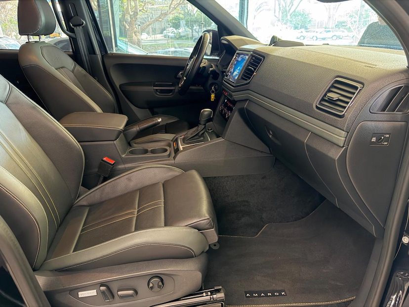 Foto do veículo VOLKSWAGEN AMAROK  V6 EXTREME 2025 34.554 KM 289.000,00
