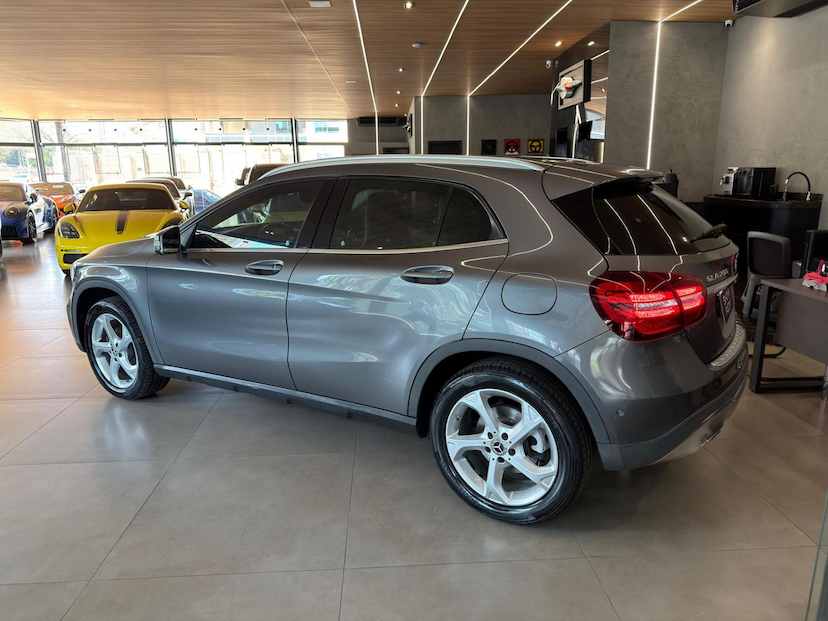 Foto do veículo MERCEDES-BENZ GLA 200 GLA200FF 2019 82.551 KM 109.000,00