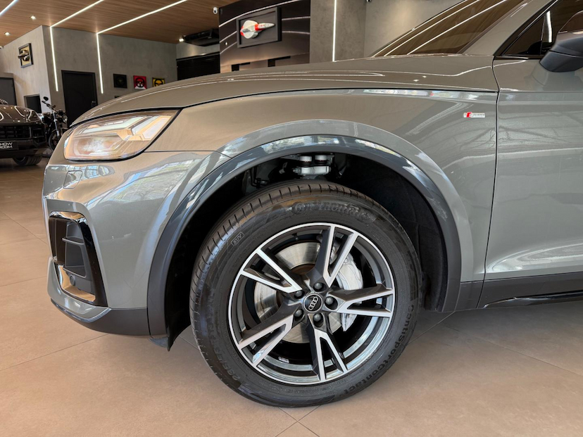 Foto do veículo AUDI Q5  SB P-HIBRIDO 2024 33.500 KM 297.000,00