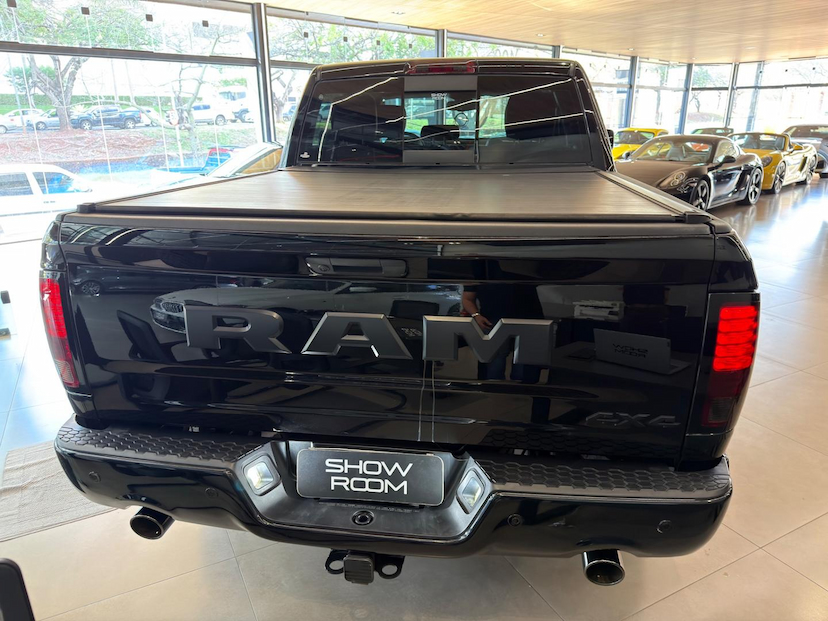 Foto do veículo RAM CLASSIC  LAIE 2022 60.567 KM 248.000,00